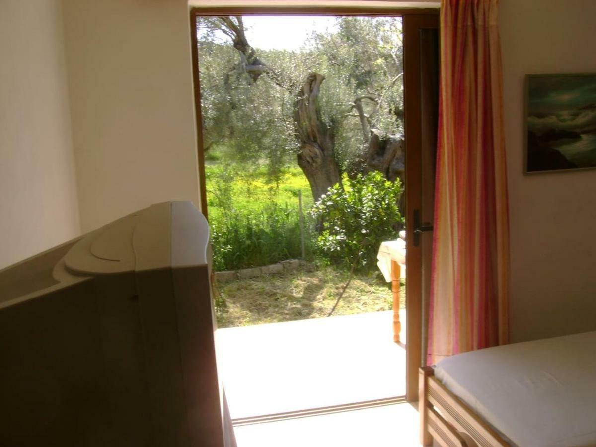 Lefkas House With Garden Villa Tsoukaládhes Eksteriør bilde